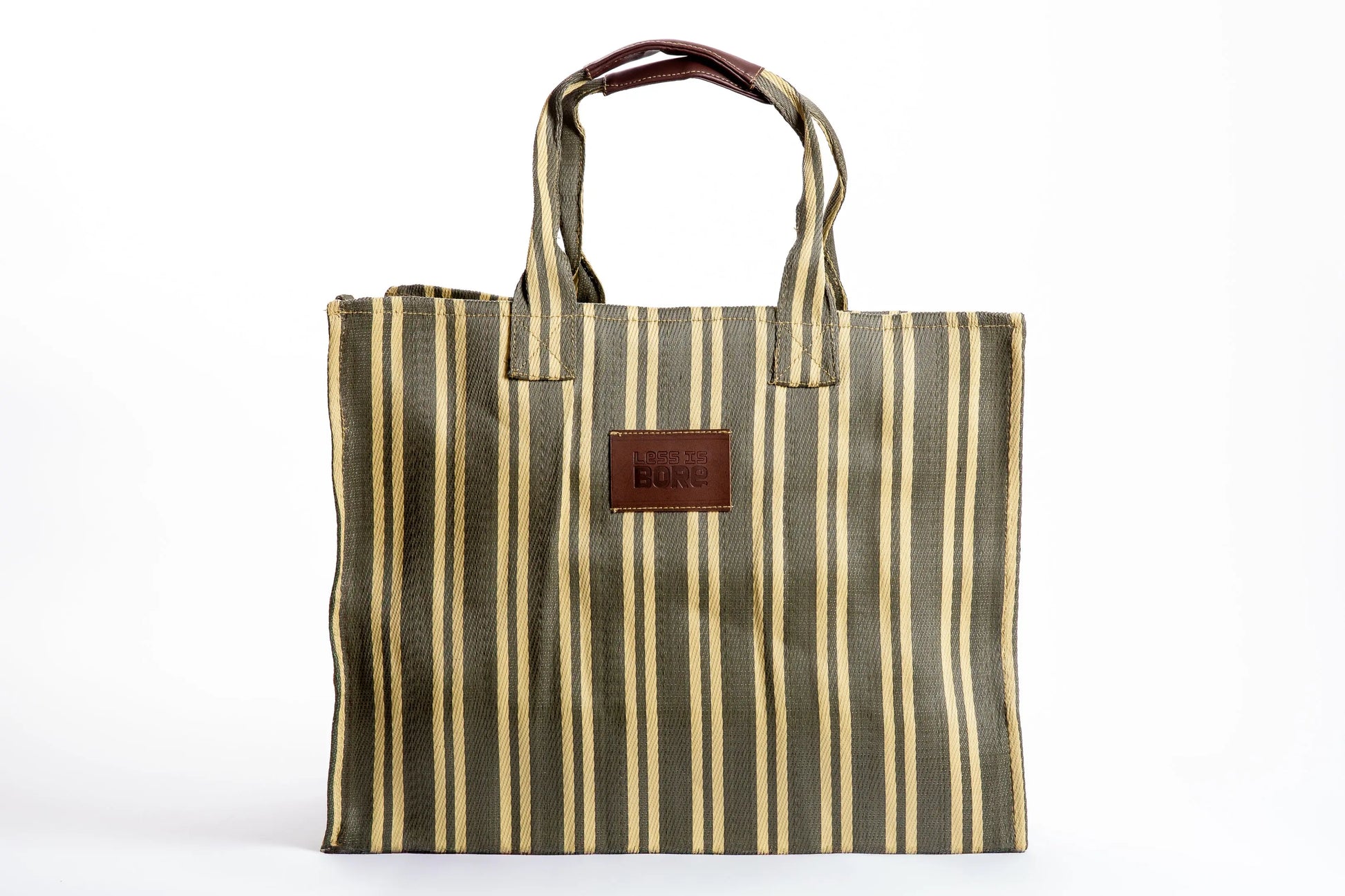 Explorer bag in Pine & Pearl colors, made of recycled nylon, from Less is Bore
