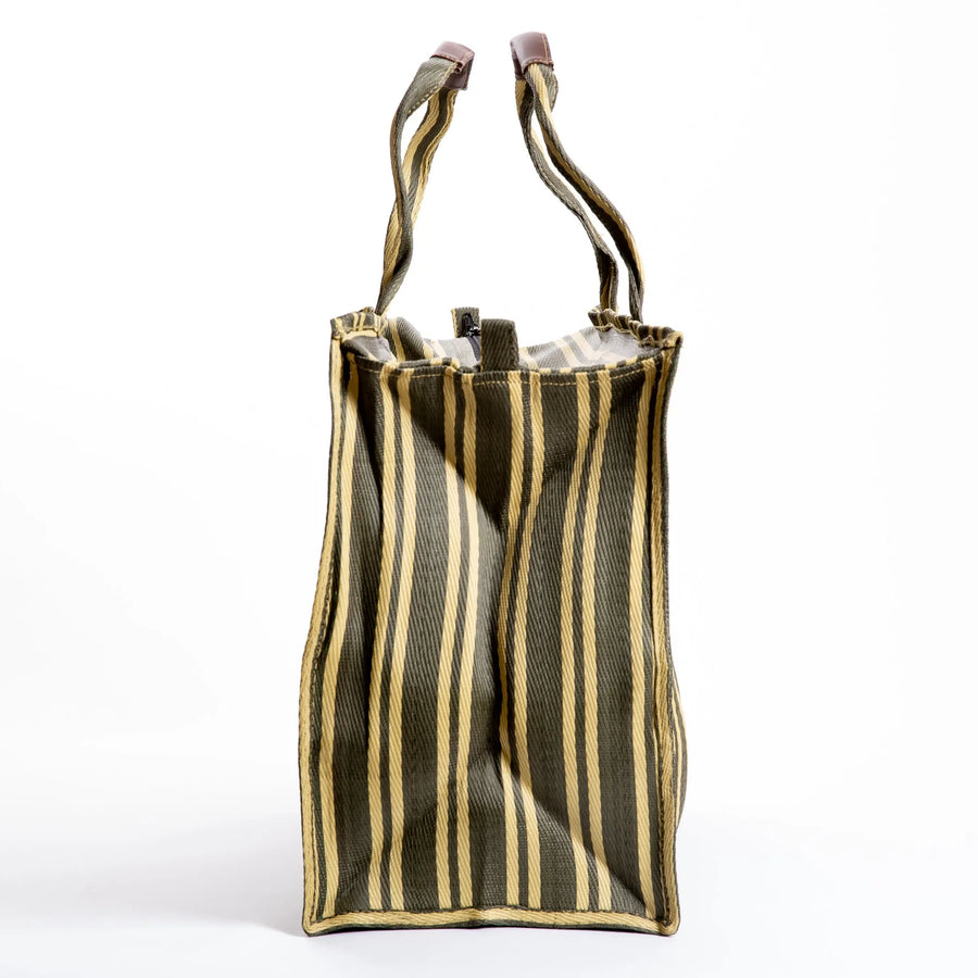 Explorer bag in Pine & Pearl colors, made of recycled nylon, from Less is Bore