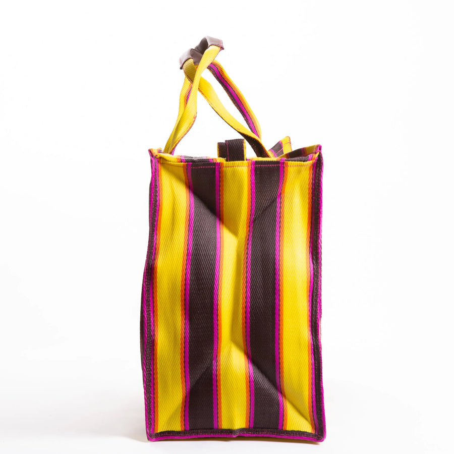 Explorer bag in Sun & Shadow colors, made of recycled nylon, from Less is Bore