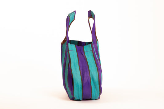 Fidget bag in Sky & Surf colors, made of recycled nylon, from Less is Bore